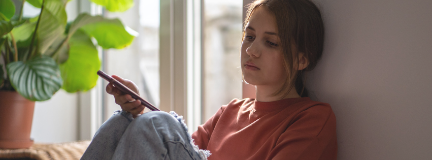 Why we feel lonely but connected